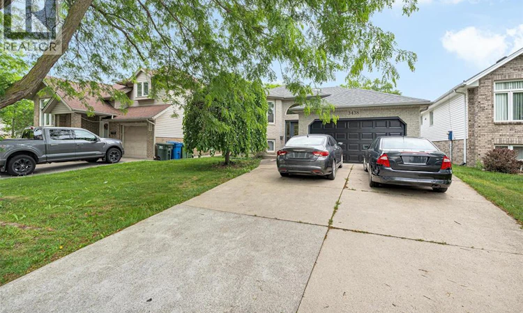 3438 Treeline Court