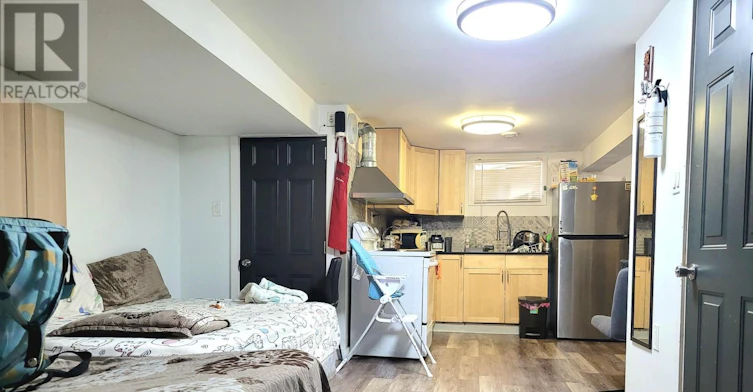 5675 Peer Street, Niagara Falls, ON, L2G 1W9 - 3