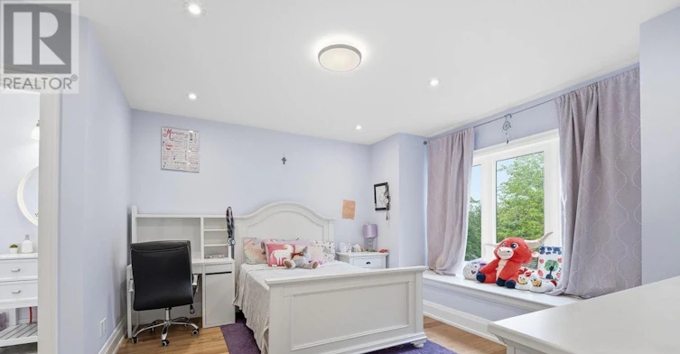 41 Loma Road, Toronto, ON, M8Z 3Z8 - 25