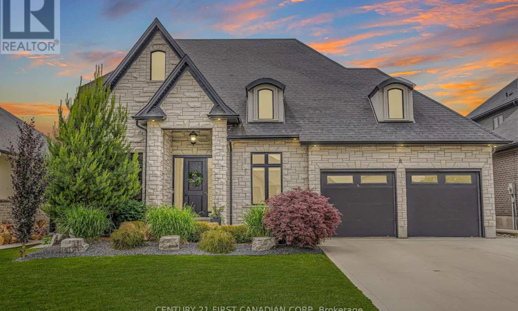 8 Oscar Davis Court