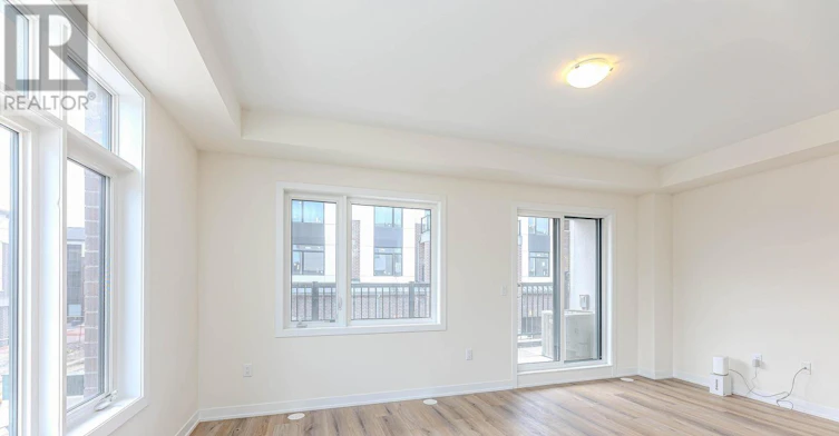 809-1695 Dersan Street, Pickering, ON, L1V 2P8 - 24