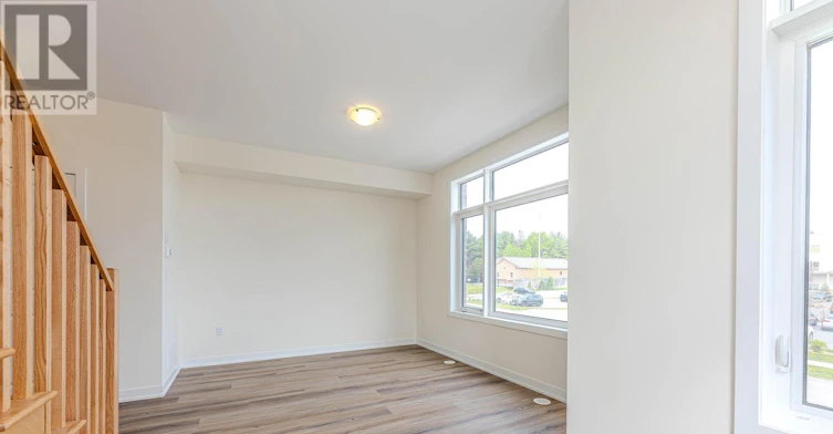 809-1695 Dersan Street, Pickering, ON, L1V 2P8 - 14