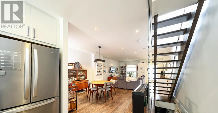 75 Boston Avenue, Toronto, ON, M4M 2T8 - 12