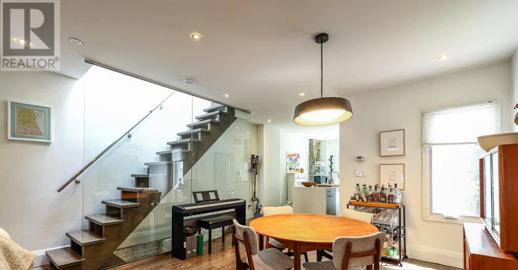 75 Boston Avenue, Toronto, ON, M4M 2T8 - 6
