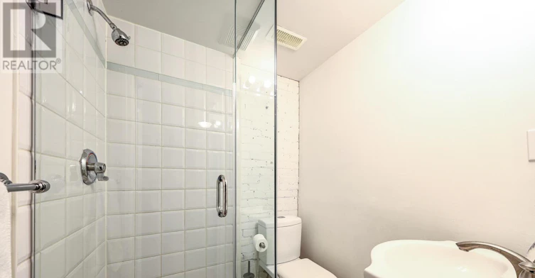 75 Boston Avenue, Toronto, ON, M4M 2T8 - 24