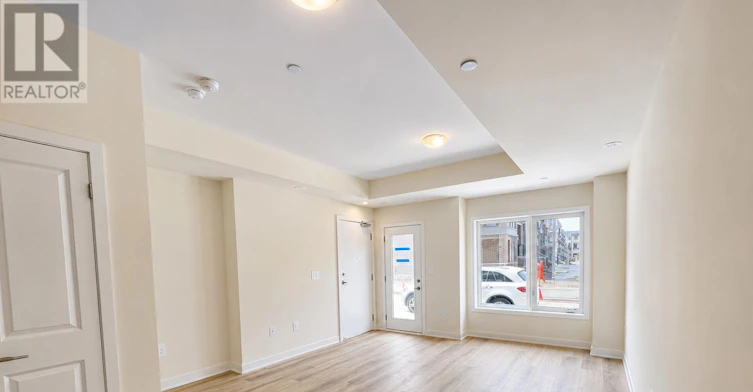 226-1695 Dersan Street, Pickering, ON, L1X 0S9 - 5