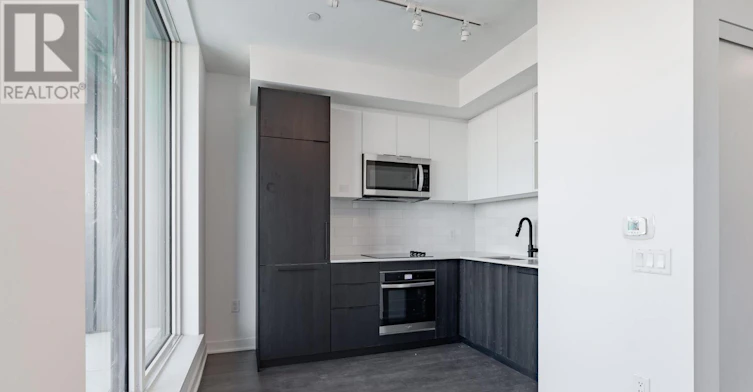 815-1185 Dupont Street, Toronto, ON, M6H 0G5 - 3