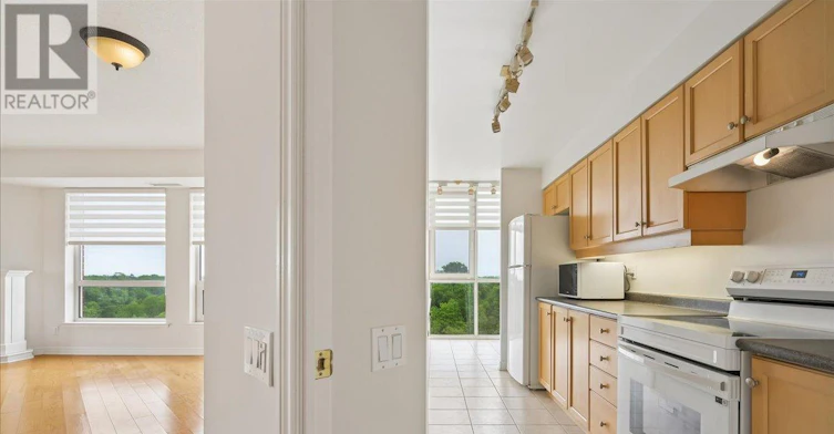 602-60 Old Mill Road, Oakville, ON, L6J 7V9 - 7