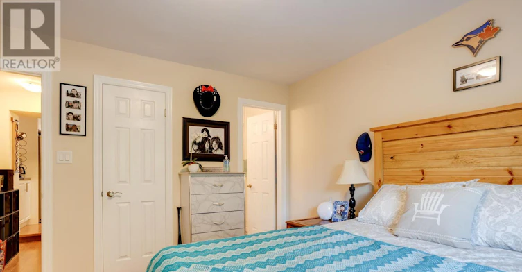 MAIN-209 Coxwell Avenue, Toronto, ON, M4L 3B4 - 12