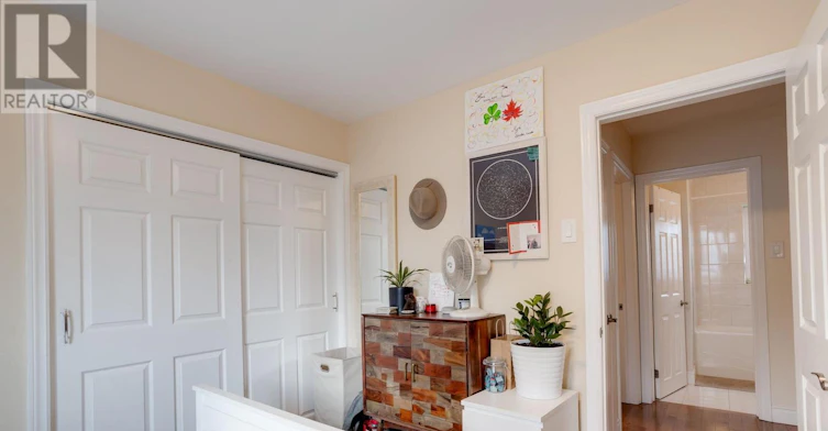 MAIN-209 Coxwell Avenue, Toronto, ON, M4L 3B4 - 17