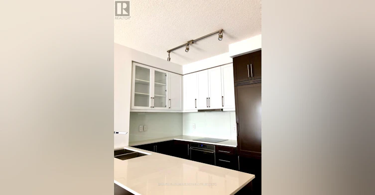 411-21 Clairtrell Road, Toronto, ON, M2N 0G8 - 3