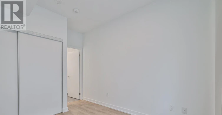 212-150 Logan Avenue, Toronto, ON, M4M 0E4 - 13