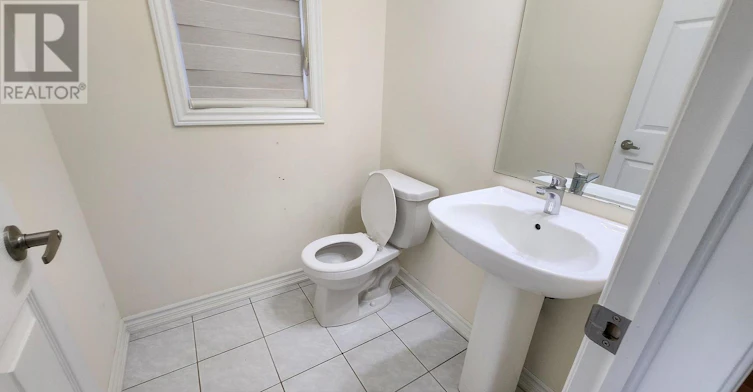 263 Fleetwood Drive, Oshawa, ON, L1K 3E8 - 8