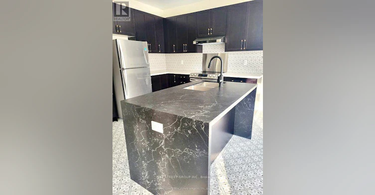 25 Garrett Styles Drive, Georgina, ON, L4P 0J1 - 20