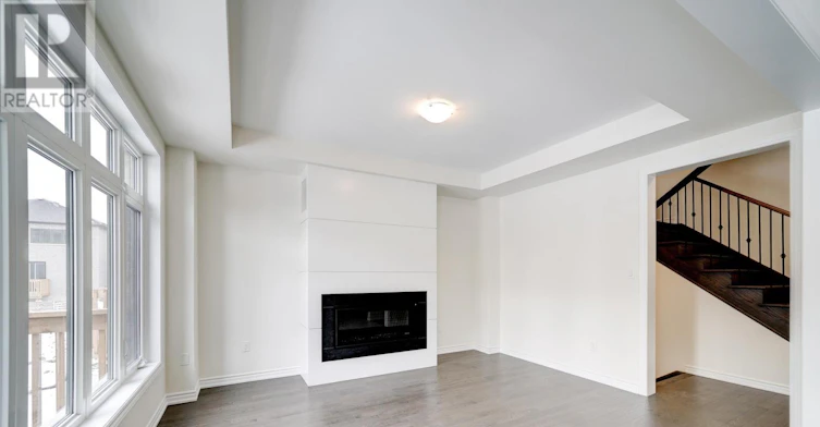 25 Garrett Styles Drive, Georgina, ON, L4P 0J1 - 14
