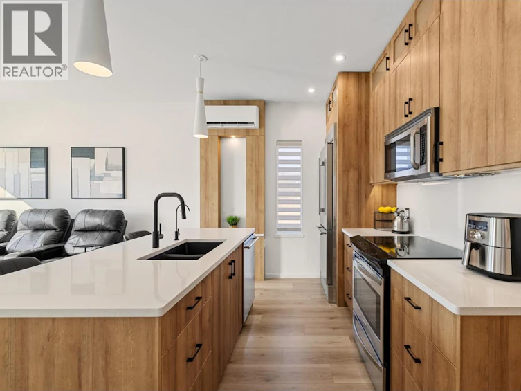 6-8900 Jim Bailey Road, Kelowna, BC, V4V 0B5 - 7