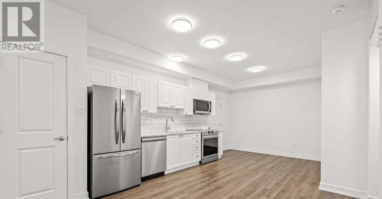 1321 Silhouette Private, Ottawa, ON, K2J 7J7 - 3