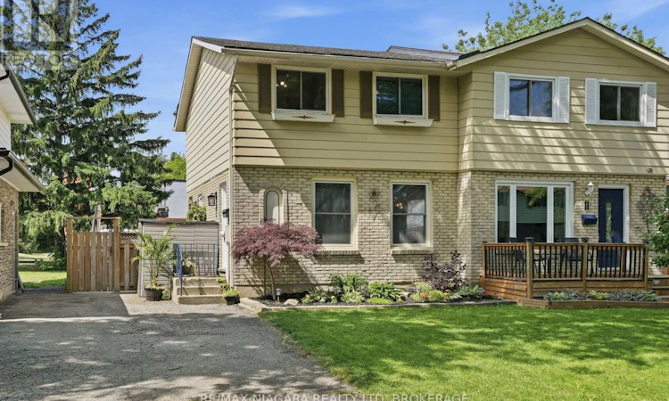 9 Lafayette Drive