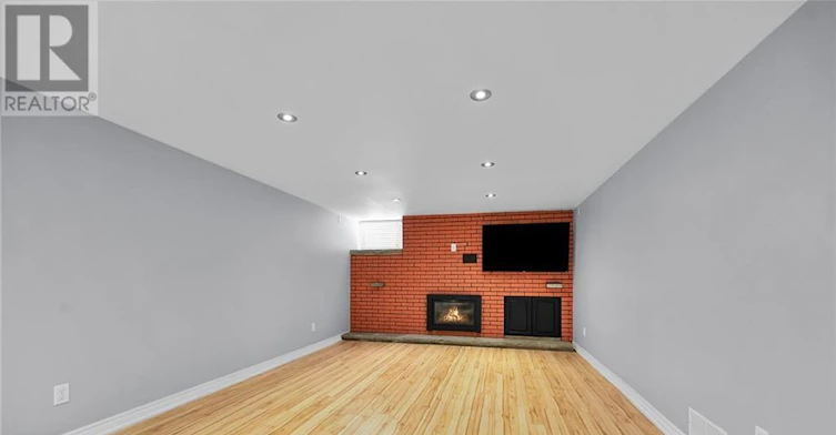 B-221 Gray Road, Hamilton, ON, L8E 1T9 - 13