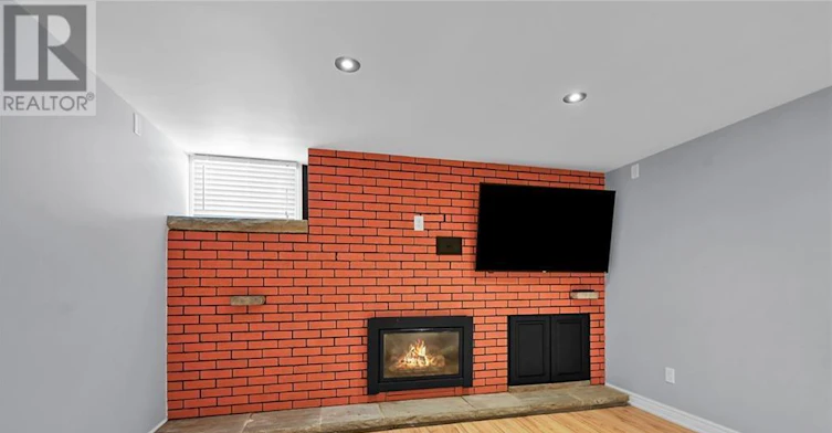B-221 Gray Road, Hamilton, ON, L8E 1T9 - 14