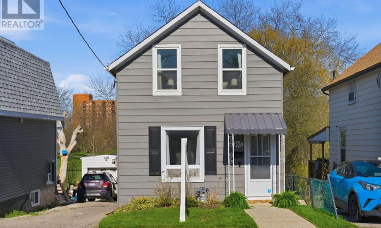163 Nassau Street