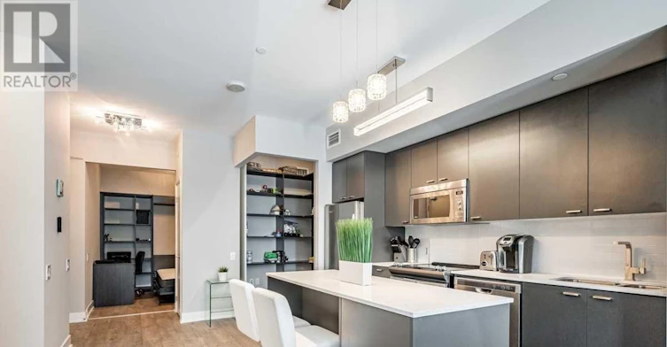 619-30 Roehampton Avenue, Toronto, ON, M4P 0B9 - 12