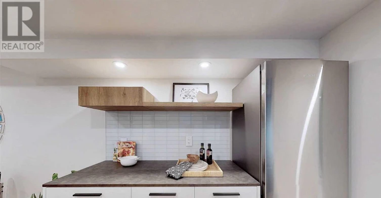 LOWER-26 Henderson Avenue, Toronto, ON, M6J 2B8 - 5