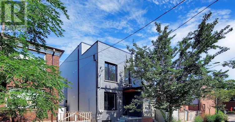 LOWER-26 Henderson Avenue, Toronto, ON, M6J 2B8 - 11
