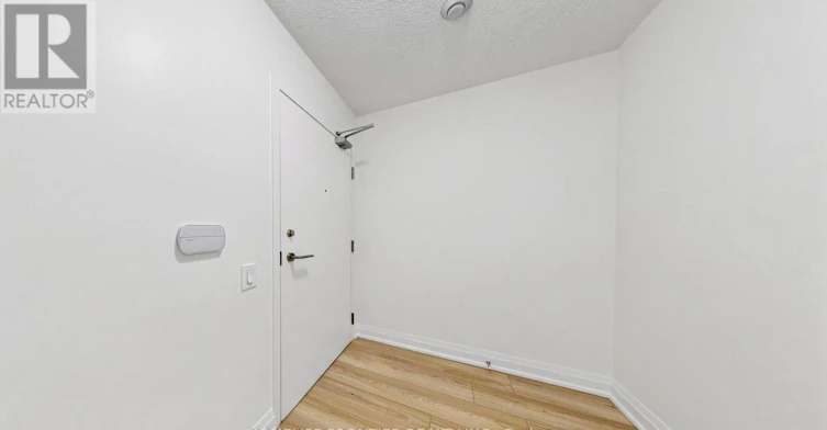 321-19 Singer Court, Toronto, ON, M3K 0B2 - 3