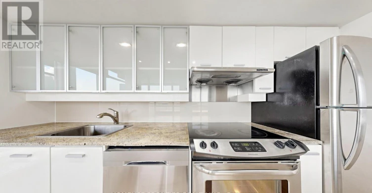 321-19 Singer Court, Toronto, ON, M3K 0B2 - 11