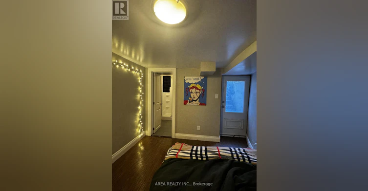 476 Crawford Street, Toronto, ON, M6G 3J8 - 7