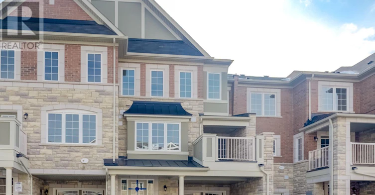 7 Bluegill Crescent, Whitby, ON, L1P 0E4