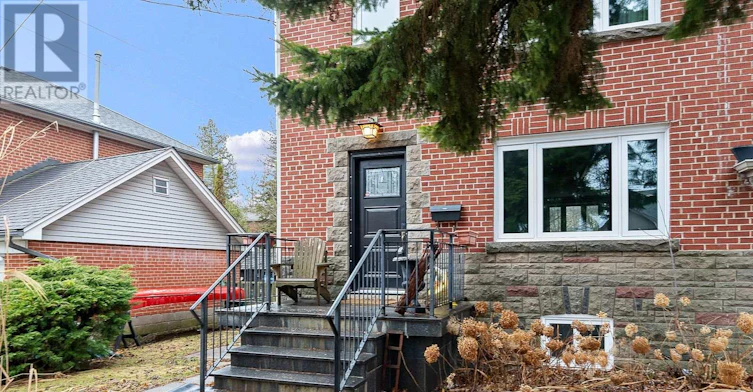 40 Scarboro Crescent, Toronto, ON, M1M 2J4 - 5
