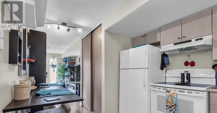 12C-139 Brighton Street, Waterloo, ON, N2J 4Z5 - 17
