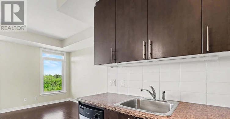 303-755 Beauparc Private, Ottawa, ON, K1J 0B5 - 6