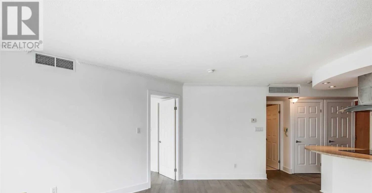 709-550 Queens Quay, Toronto, ON, M5V 3M8 - 15