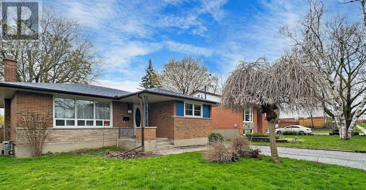 MAIN-331 Linden Street, Oshawa, ON, L1H 6R3
