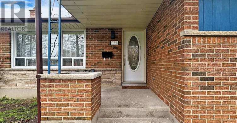 MAIN-331 Linden Street, Oshawa, ON, L1H 6R3 - 6