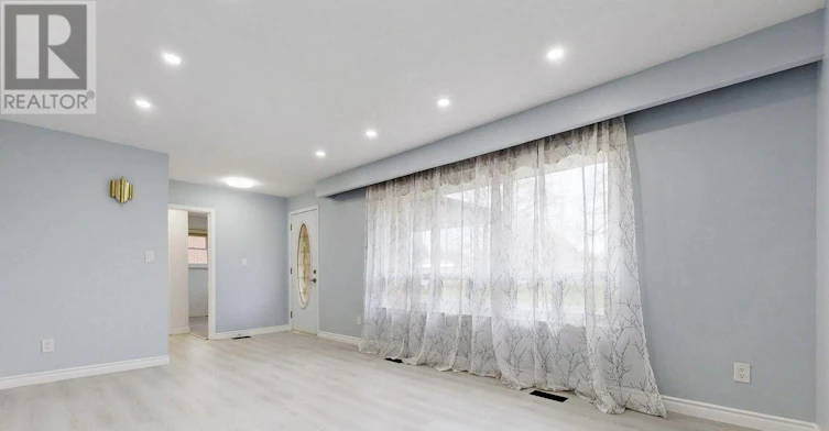 MAIN-331 Linden Street, Oshawa, ON, L1H 6R3 - 9