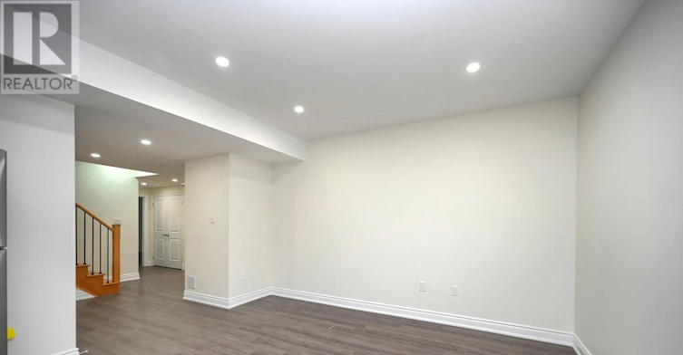 LOWER LEVEL-46 Mevira Gardens, Oakville, ON, L6H 0Z6 - 6