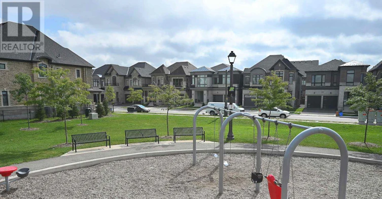 LOWER LEVEL-46 Mevira Gardens, Oakville, ON, L6H 0Z6 - 34