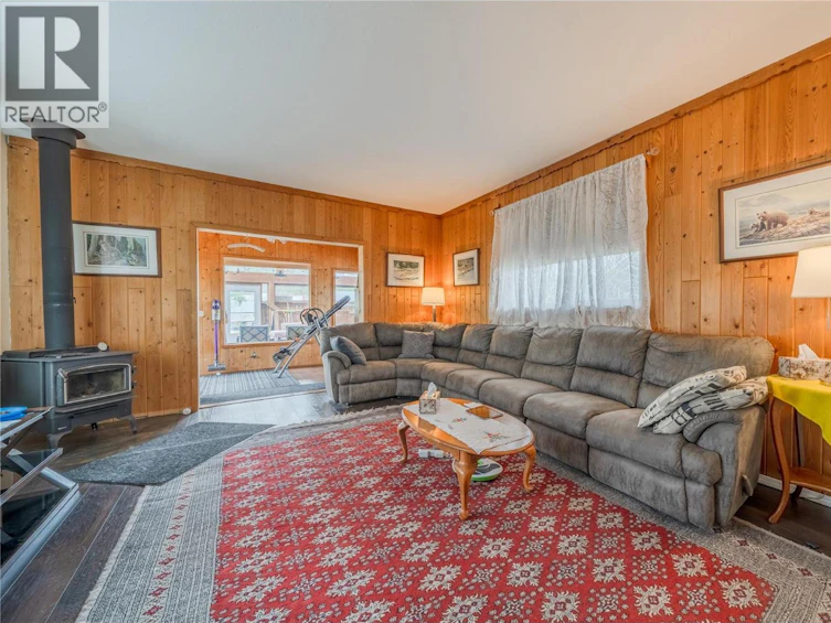 1912 Chasm Road, 70 Mile House, BC, V0K 2K0 - 4