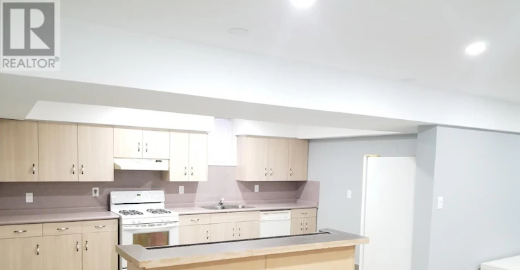 BSMT-426 Langlois Avenue, Windsor, ON, N9A 2G4 - 5