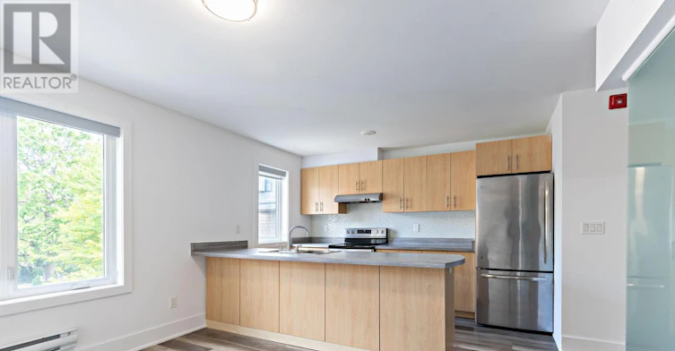 2B-1106 St Clair Avenue W, Toronto, ON, M6E 1A7 - 2