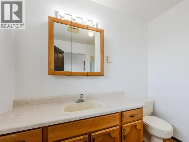174 Adamson Court, Penticton, BC, V2A 7R8 - 30
