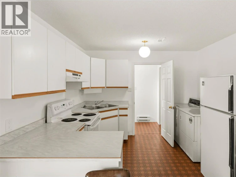174 Adamson Court, Penticton, BC, V2A 7R8 - 25