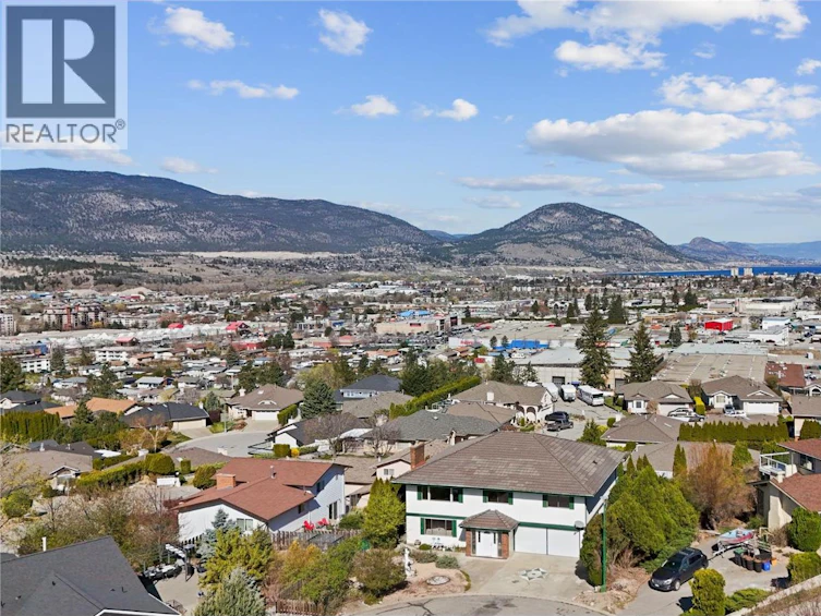 174 Adamson Court, Penticton, BC, V2A 7R8 - 47