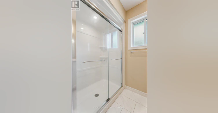 1302 14th Avenue E, Owen Sound, ON, N4K 0A1 - 28