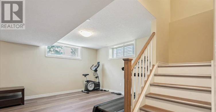 1302 14th Avenue E, Owen Sound, ON, N4K 0A1 - 38