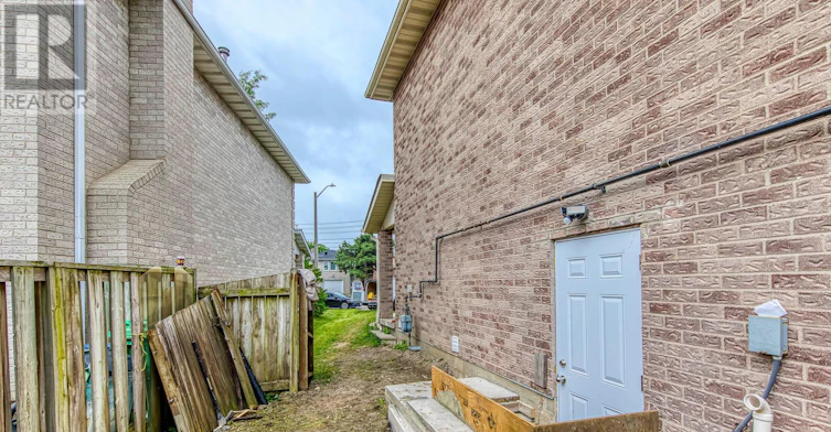 BASEMENT APARTMENT-655 Paragon Place E, Mississauga, ON, L5B 2Z6 - 18